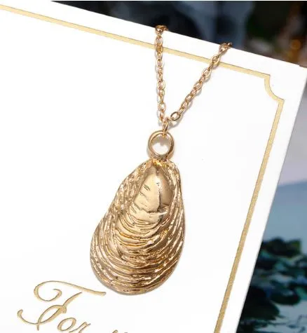 Necklaces alice N2237 Gold Sea Shell Necklace with Free Earrings