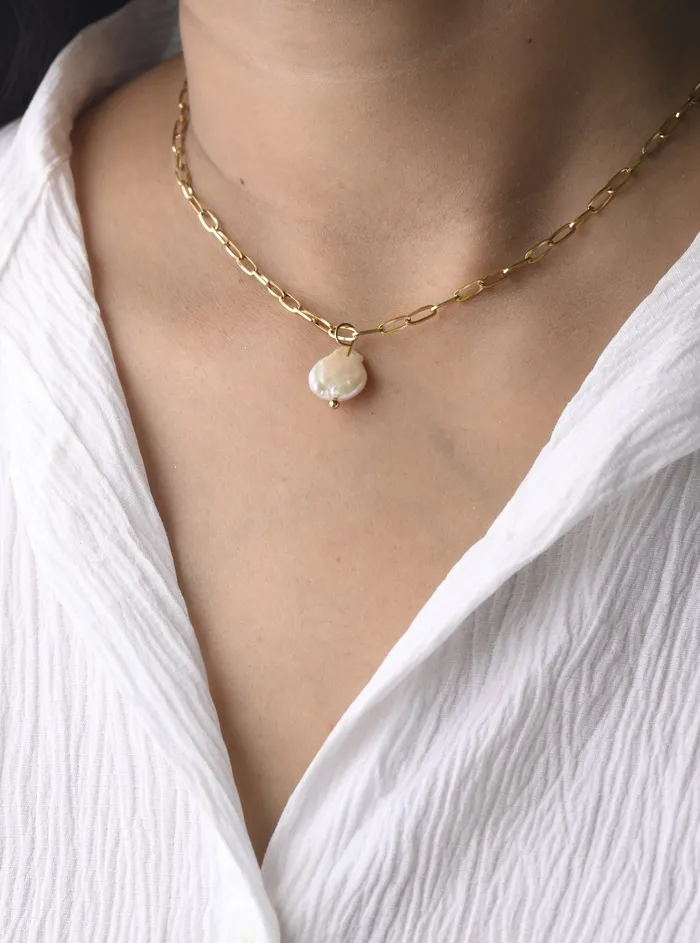 Necklaces Jewelvers 14K GoldFilled Pearl Pendant Necklace Necklaces Jewelvers 14K GoldFilled Pearl Pendant Necklace