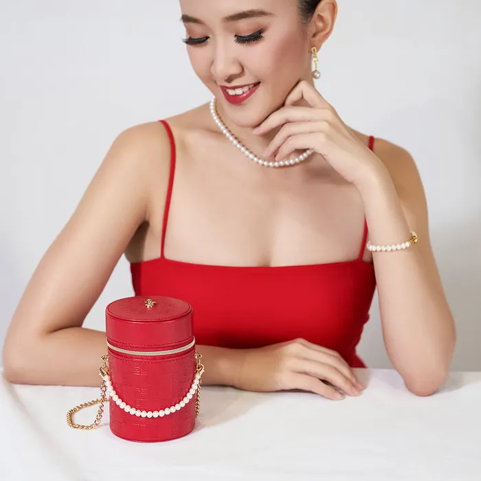 Necklaces Pearly Lustre Top Lustre MultiStyle Necklace and Bracelet with Chinese New Year Lucky Red Jewelry Bag Set WS00110