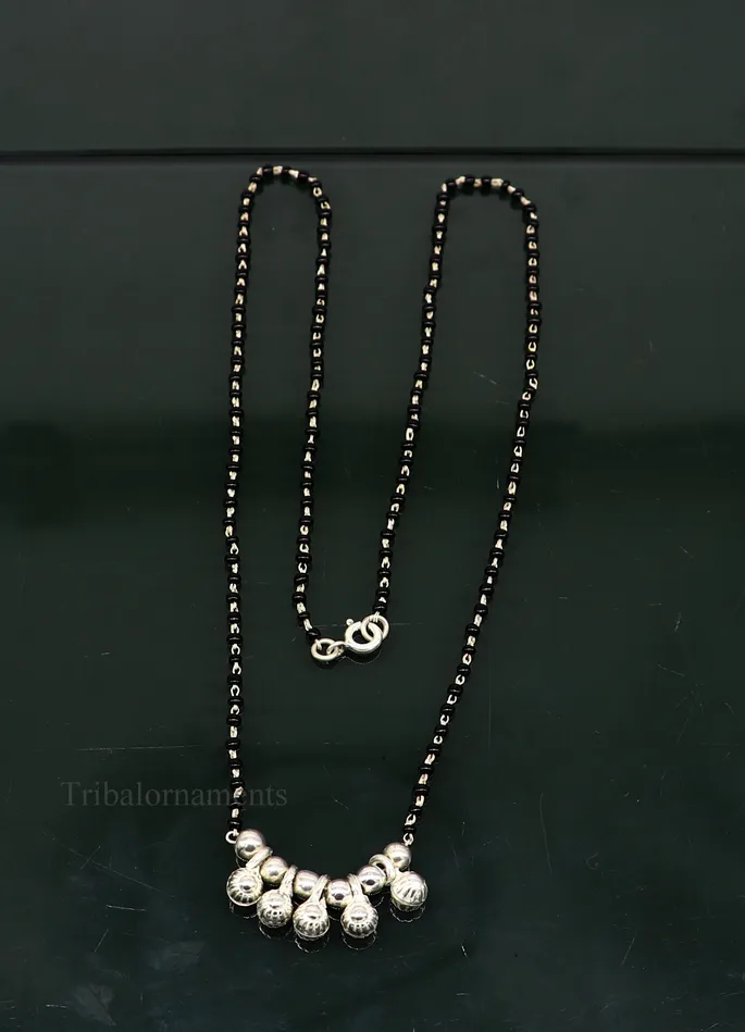 Necklaces TRIBAL ORNAMENTS 925 sterling silver black beads chain necklace gorgeous small jingling bells design pendant traditional style chain beaded necklace set226