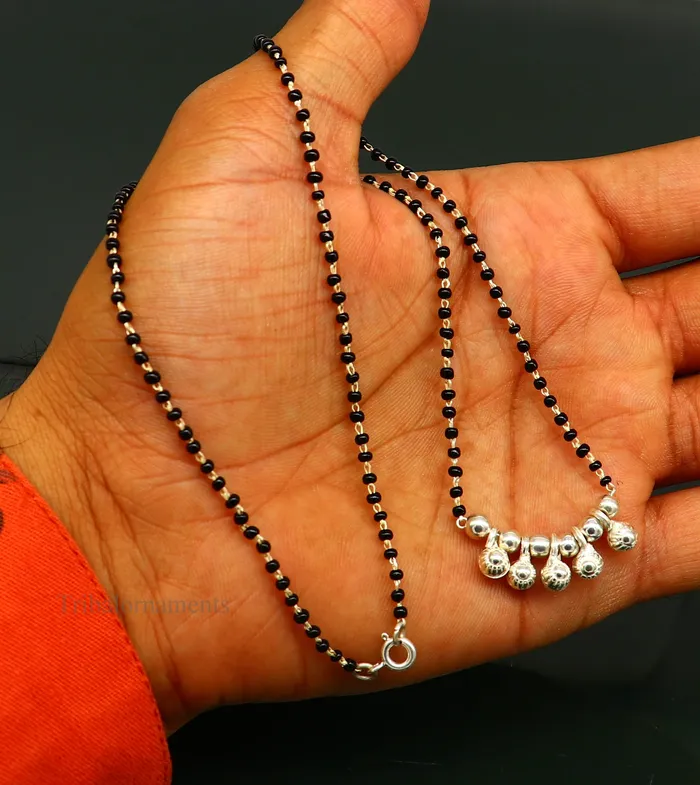 Necklaces TRIBAL ORNAMENTS 925 sterling silver black beads chain necklace gorgeous small jingling bells design pendant traditional style chain beaded necklace set226