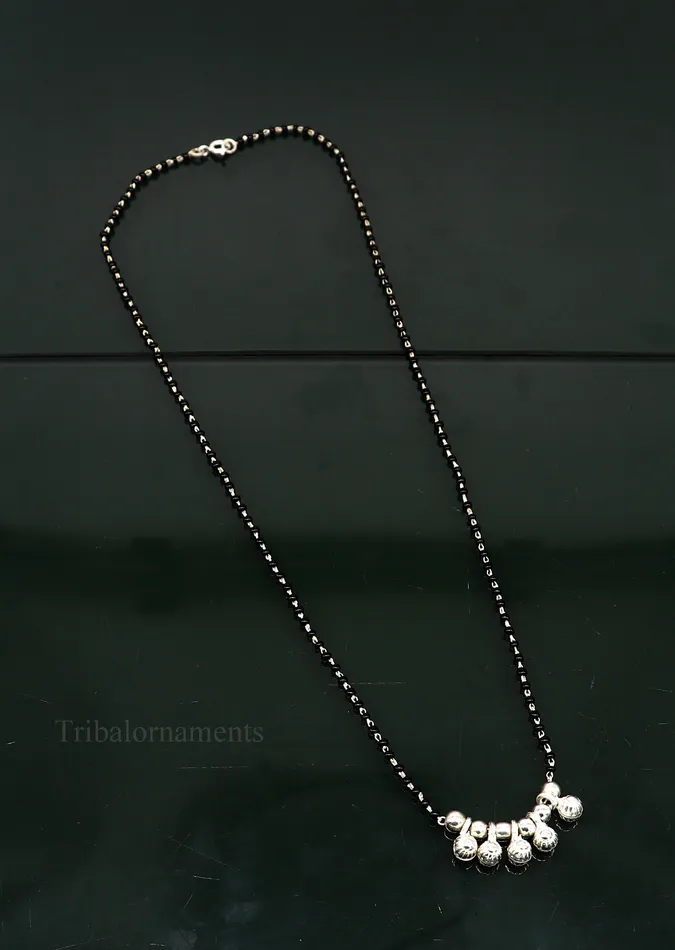 Necklaces TRIBAL ORNAMENTS 925 sterling silver black beads chain necklace gorgeous small jingling bells design pendant traditional style chain beaded necklace set226