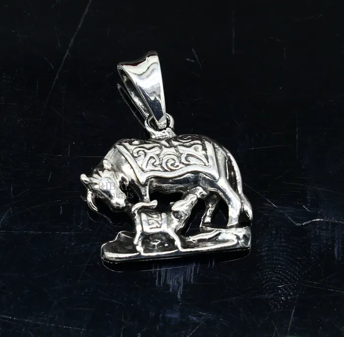 Necklaces TRIBAL ORNAMENTS 925 sterling silver handmade elegant divine kamdhenu cow with calf pendant amazing cow and calf pendant attractive pendant ssp1568