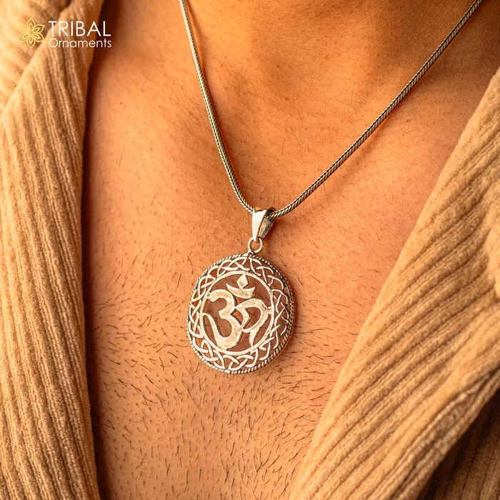 Necklaces TRIBAL ORNAMENTS 925 sterling silver handmade mantra symbol Aum OM pendant amazing stylish unisex pendant locket personalized new fancy jewelry ssp568