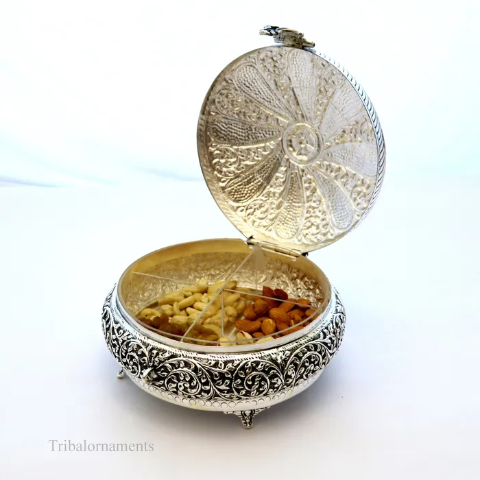Necklaces TRIBAL ORNAMENTS Vintage antique Royal design handmade 925 sterling silver dry fruit box candy box jewelry box best brides gift or corporation gift box02