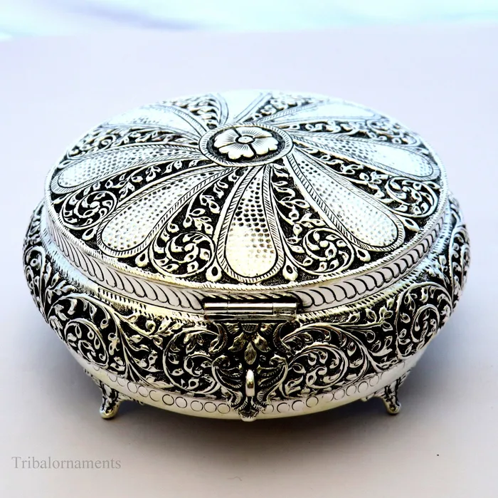 Necklaces TRIBAL ORNAMENTS Vintage antique Royal design handmade 925 sterling silver dry fruit box candy box jewelry box best brides gift or corporation gift box02
