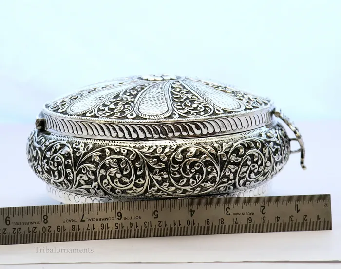 Necklaces TRIBAL ORNAMENTS Vintage antique Royal design handmade 925 sterling silver dry fruit box candy box jewelry box best brides gift or corporation gift box02