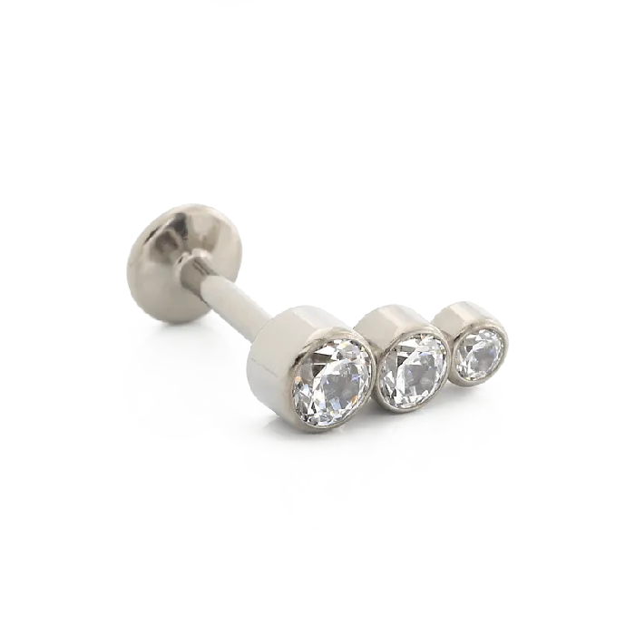 Neometal Inc Rings BezelSet Faceted 3 Gem Cluster Tapered