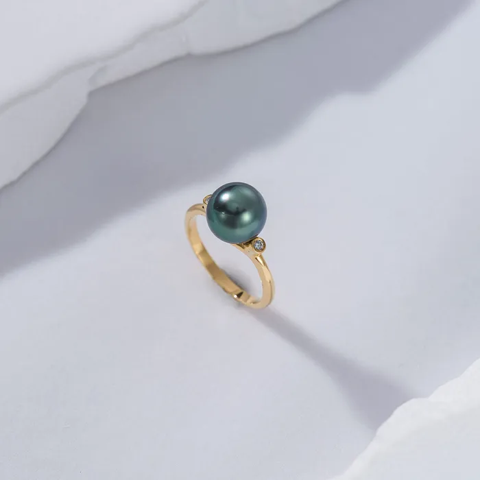 Pearly Lustre 18K Solid Gold Tahitian Pearl Ring KR00070 Rings