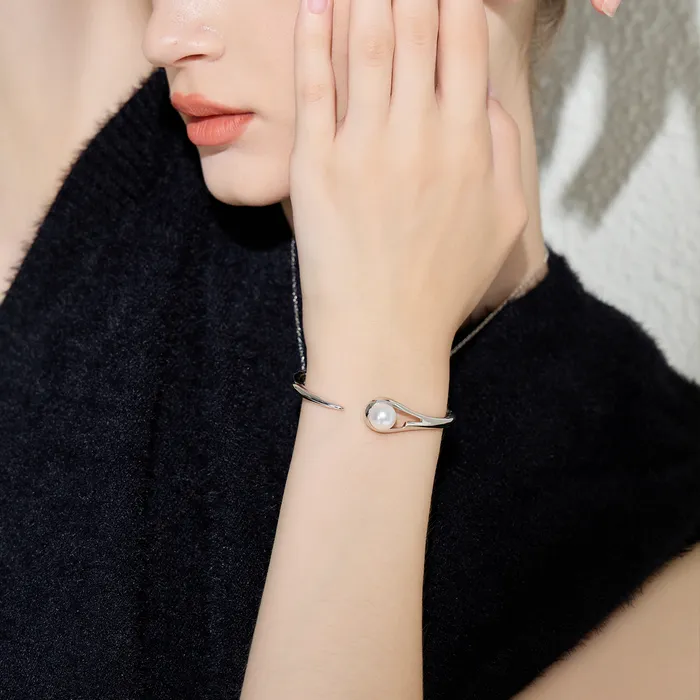 Pearly Lustre Bracelets Top Grade Freshwater Pearl Bracelet WB00181 FLUID