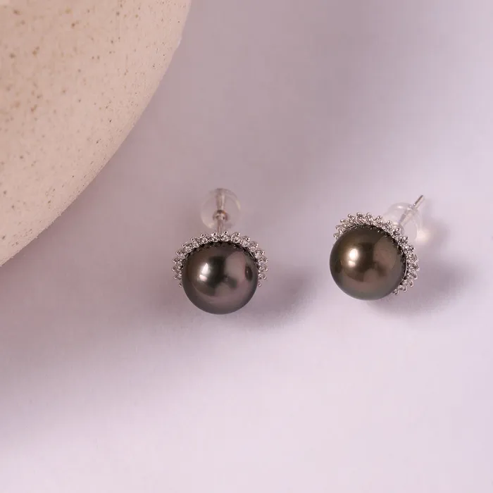 Pearly Lustre Earrings Top Grade 18K Gold Tahitian Pearl Earrings KE00222