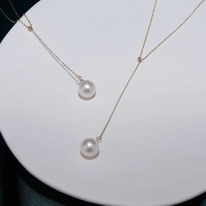 Pearly Lustre Necklaces Elegant Freshwater Pearl Necklace WN00440