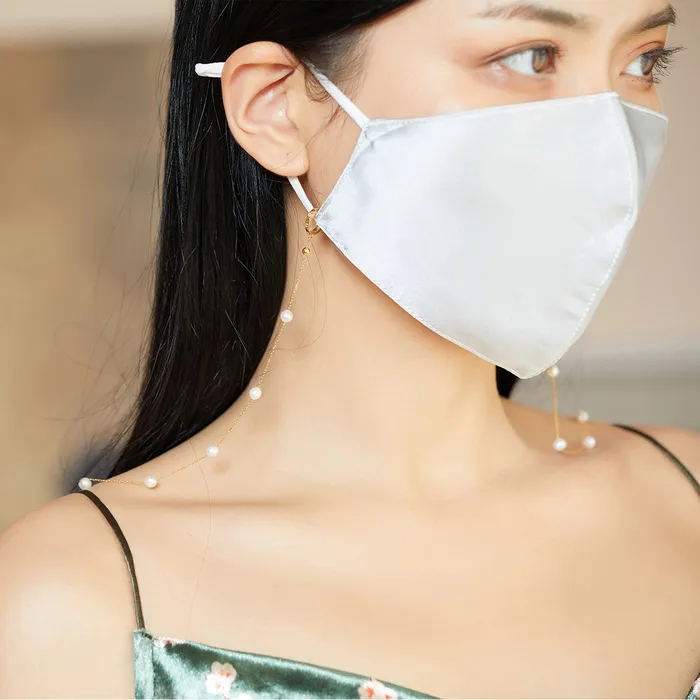 Pearly Lustre Necklaces New Yorker Freshwater Pearl 80 cm Multi Style Mask Chain Necklace WN00681