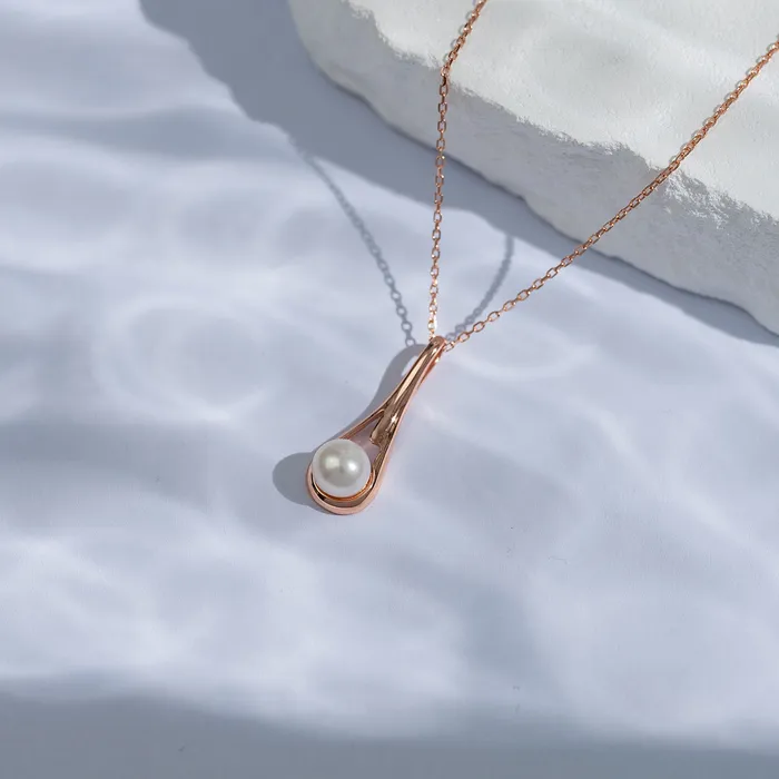 Pearly Lustre Necklaces Top Grade Freshwater Pearl Necklace WN00525 FLUID