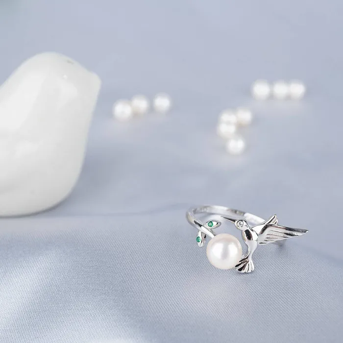 Pearly Lustre Rings Wonderland Freshwater Pearl Ring WR00067