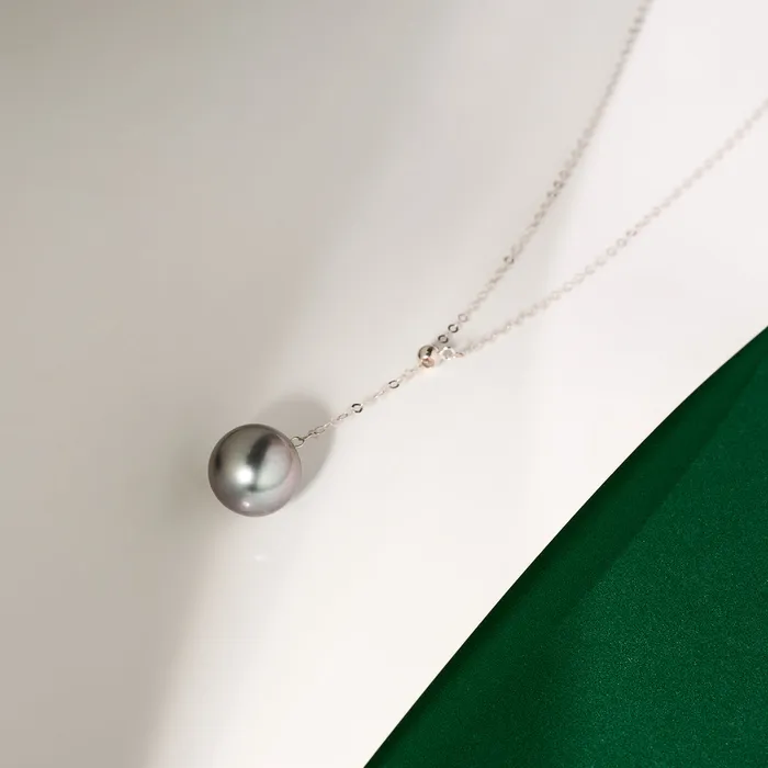 Pearly Lustre Saltwater Tahitian Pearl 18K Solid Gold Necklace KN00260 Necklaces