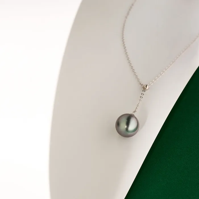 Pearly Lustre Saltwater Tahitian Pearl 18K Solid Gold Necklace KN00260 Necklaces