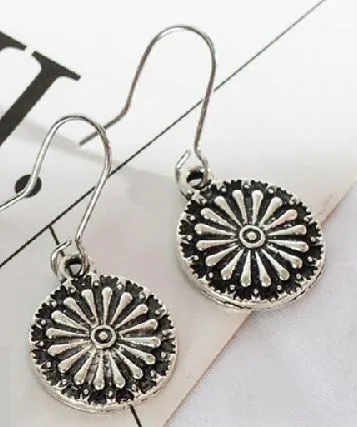 polly E380 Silver Small Vintage Style Earrings Earrings