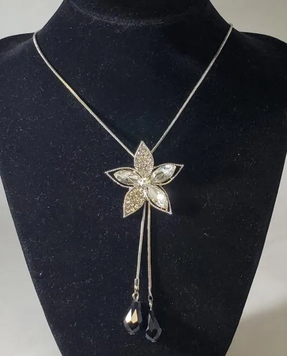 polly Necklaces N2080 Silver Gemstone Flower Black Gem Adjustable Sweater Necklace with FREE Earrings polly Necklaces N2080 Silver Gemstone Flower Black Gem Adjustable Sweater Necklace with FREE Earrings