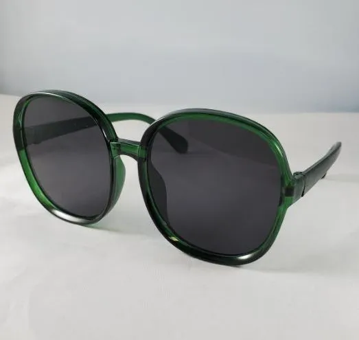 POLLY Rings S443 Green Frame Black Lens Fashion Sunglasses