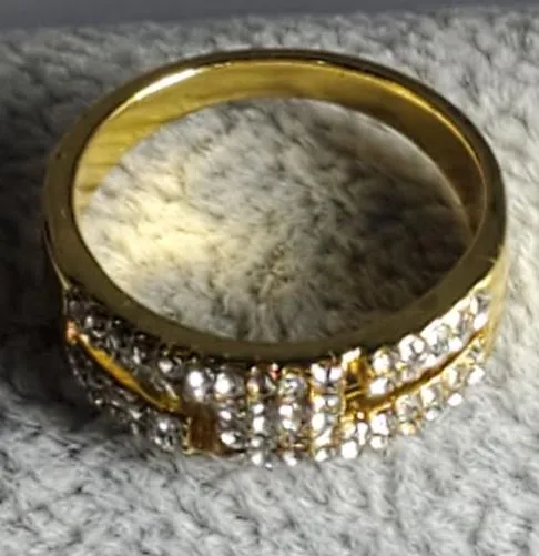 R622 Gold Rhinestone Cutout Band Ring alice Rings