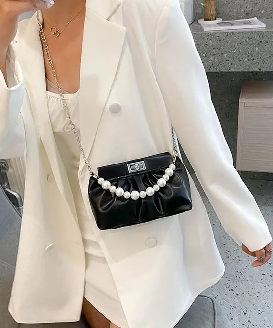 Rings 01 PB15 Black Pearl Accent Shoulder Bag Rings 01 PB15 Black Pearl Accent Shoulder Bag