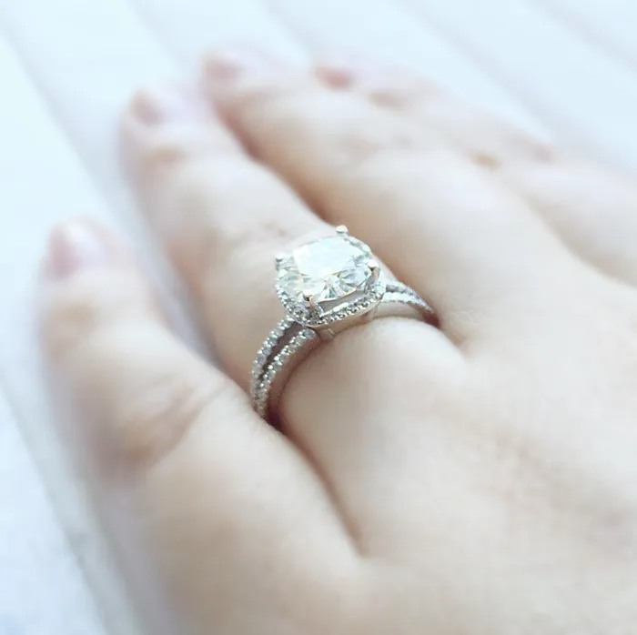 Rings Fire Brilliance 75mm Cushion Center 14KW Split Shank Diamond Accent Cushion Shaped Halo Ring