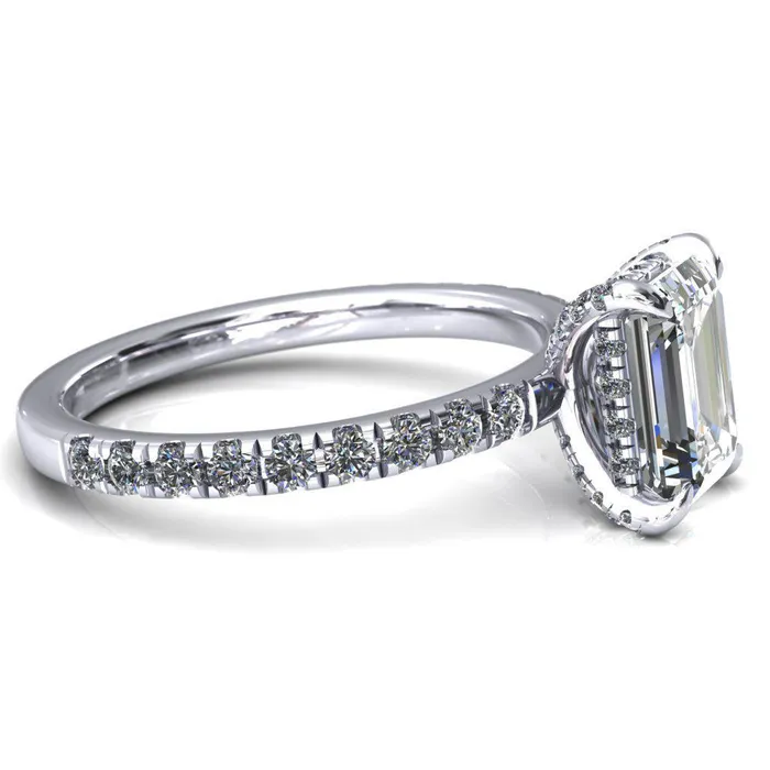 Rings Fire Brilliance Daneli Emerald Moissanite 4 Claw Prong Micro Pave Diamond Sides Engagement Ring