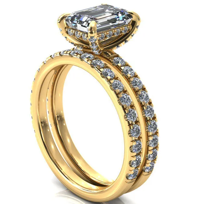 Rings Fire Brilliance Daneli Emerald Moissanite 4 Claw Prong Micro Pave Diamond Sides Engagement Ring