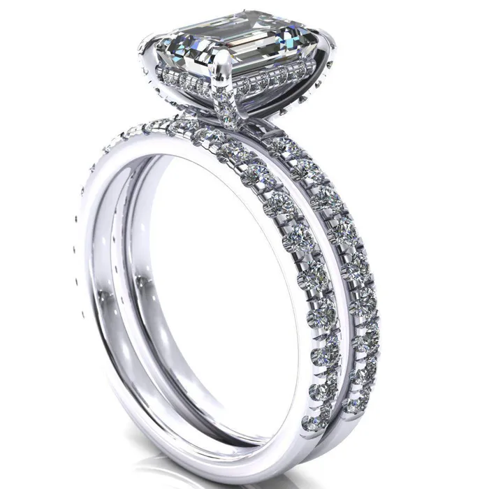 Rings Fire Brilliance Daneli Emerald Moissanite 4 Claw Prong Micro Pave Diamond Sides Engagement Ring