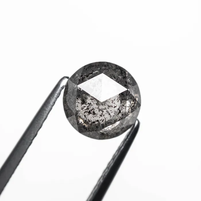 Rings Misfit Diamonds 137ct 670x668x350mm Round Rosecut 2383924