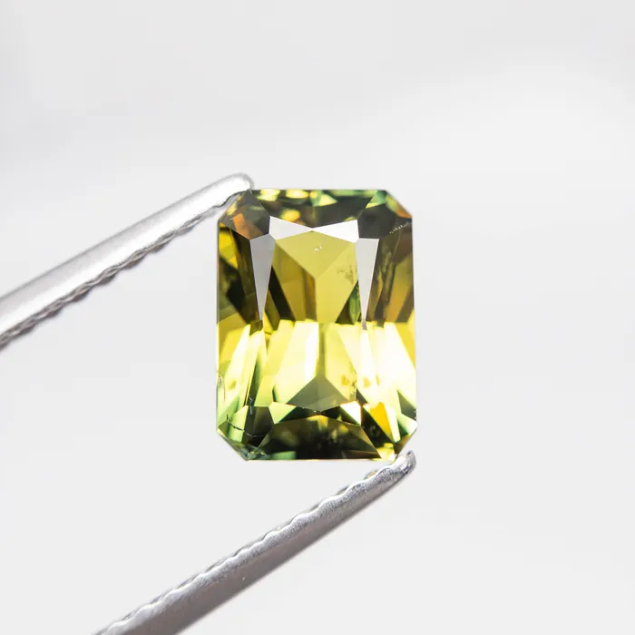 Rings Misfit Gems 154ct 726x533x384mm Cut Corner Rectangle Brilliant Sapphire 2380315