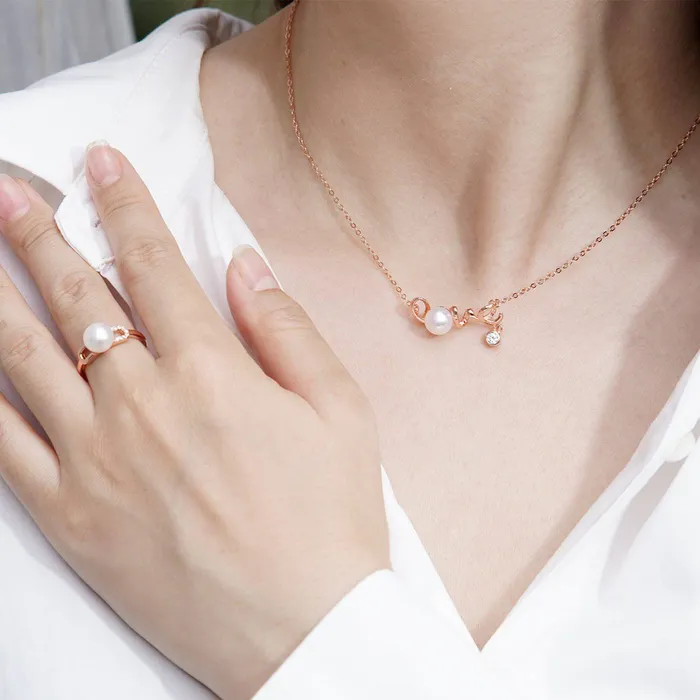 Rings Pearly Lustre New Yorker Freshwater Pearl Ring WR00071
