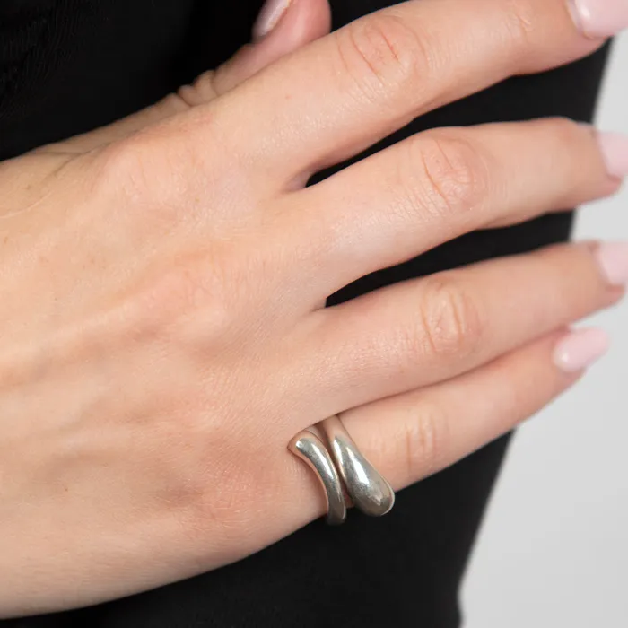 Rings Tiffany Co PreOwned Tiffany Co Bypass Ring