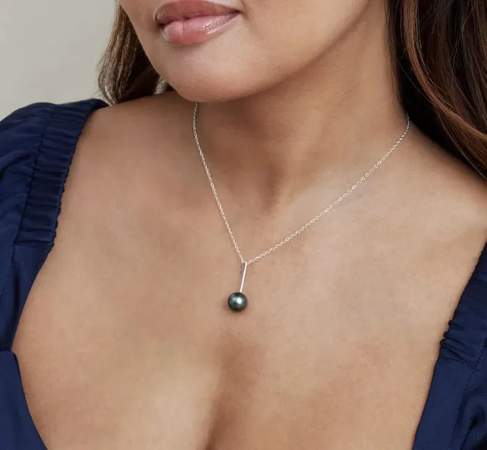 spt Necklaces 14K Gold Tahitian South Sea Pearl Emmanuelle Pendant spt Necklaces 14K Gold Tahitian South Sea Pearl Emmanuelle Pendant