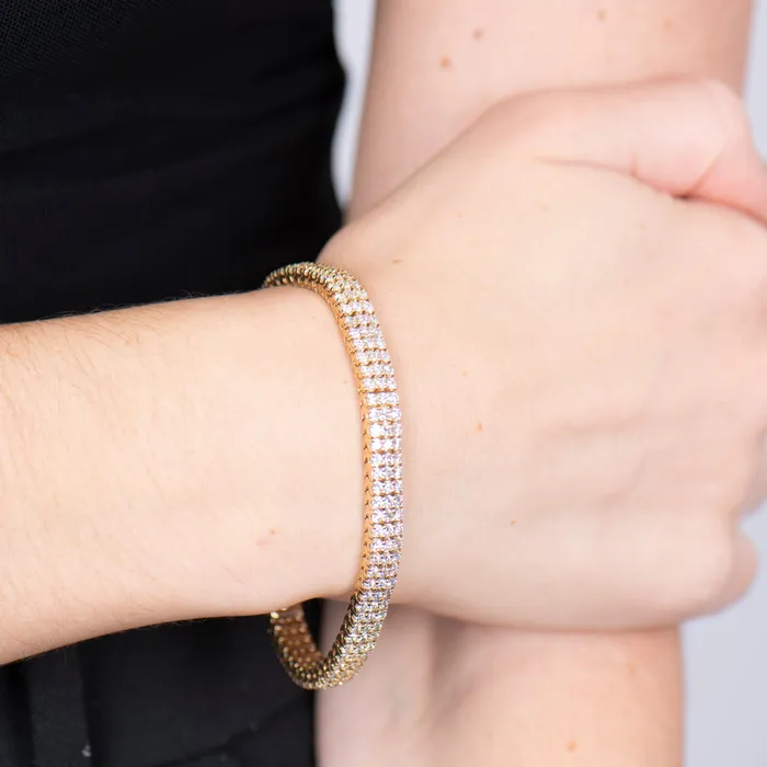 STORE 5a Bracelets PreOwned 3Row Round Brilliant Diamond Tennis Bracelet