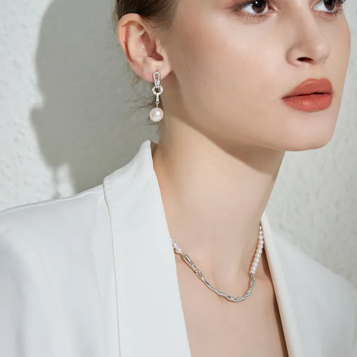 Top Lustre Freshwater Pearl Earrings WE00594 Pearly Lustre Earrings