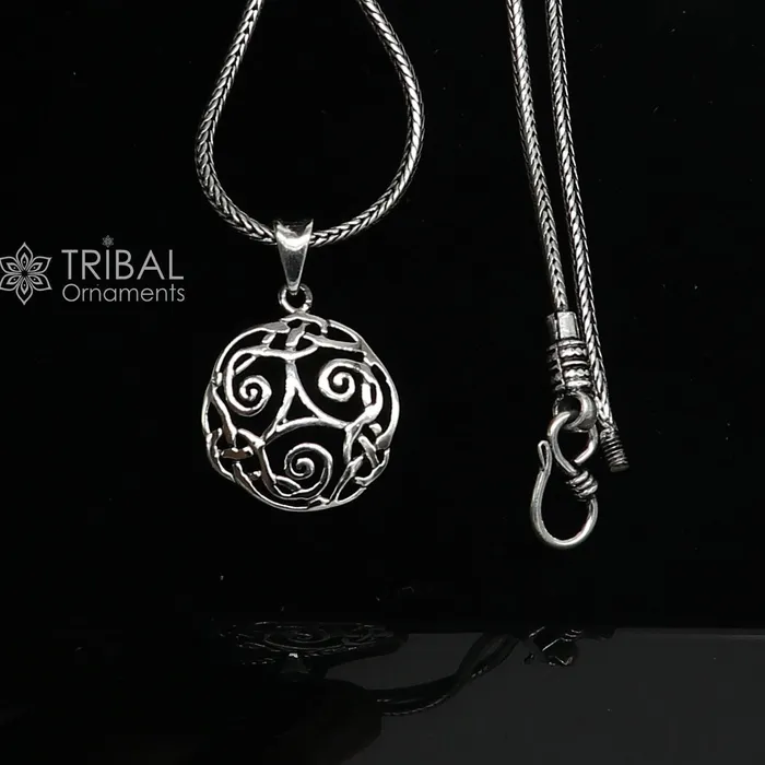 TRIBAL ORNAMENTS 925 sterling silver Triskelion CELTIC pendant excellent high quality pendant silver necklace locket nsp708 Necklaces