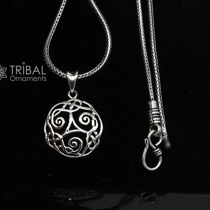 TRIBAL ORNAMENTS 925 sterling silver Triskelion CELTIC pendant excellent high quality pendant silver necklace locket nsp708 Necklaces