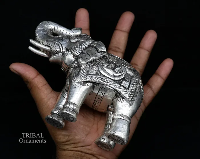 TRIBAL ORNAMENTS 999 fine silver handcrafted Nakshi design wooden base upper trunk Elephant statue puja article figurine for wealth prosperity art533 Necklaces