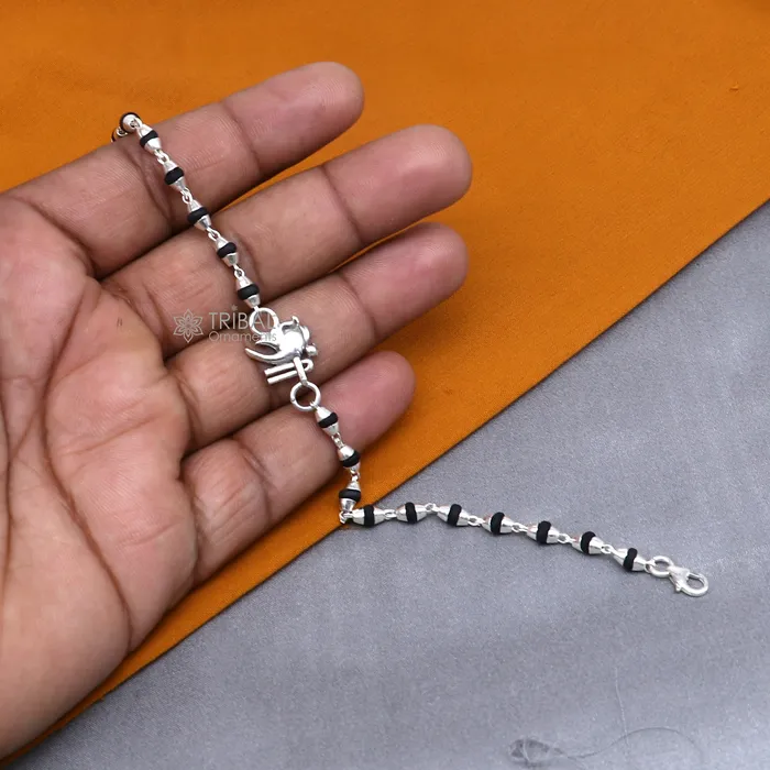 TRIBAL ORNAMENTS Bracelets 925 sterling silver handmad Shree ganesha design holy basil rosary beads Rakhi bracelet black Tulsi beaded bracelet rk396