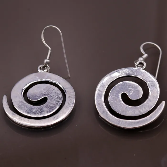 TRIBAL ORNAMENTS Earrings Amazing spiral design 925 solid sterling silver scratch link fancy hoops earrings tribal jewelry from Rajasthan india daily use jewelry s420