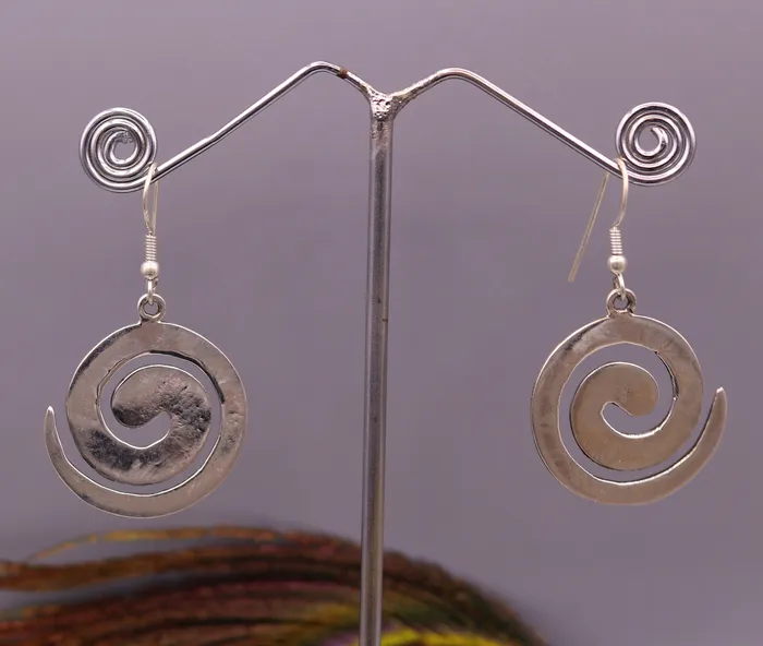 TRIBAL ORNAMENTS Earrings Amazing spiral design 925 solid sterling silver scratch link fancy hoops earrings tribal jewelry from Rajasthan india daily use jewelry s420