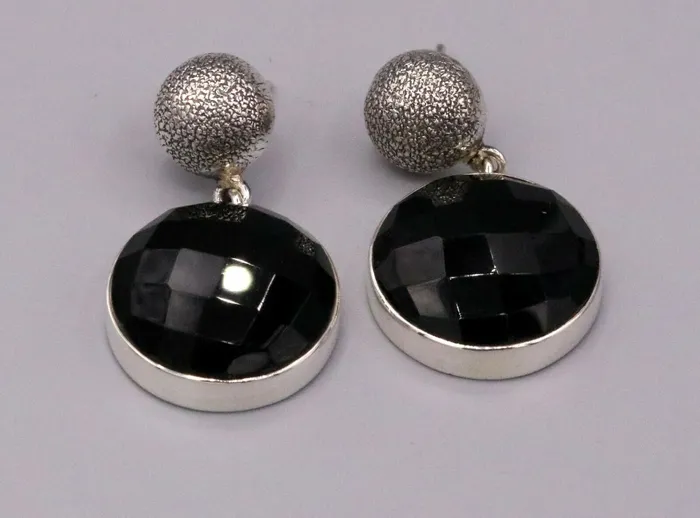 TRIBAL ORNAMENTS Earrings Bollywood style 925 silver handmade black onyx stone hoops earring dangle s152