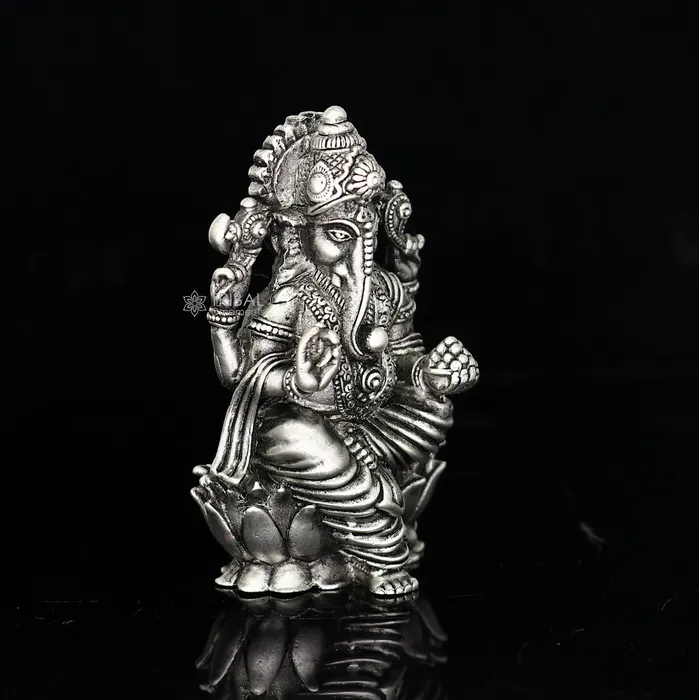 TRIBAL ORNAMENTS Necklaces 925 Sterling silver Lord Ganesh Idol Pooja Articles Silver Idols Figurine handcrafted Ganesha statue sculpture Diwali puja gift art670 TRIBAL ORNAMENTS Necklaces 925 Sterling silver Lord Ganesh Idol Pooja Articles Silver Idols Figurine handcrafted Ganesha statue sculpture Diwali puja gift art670
