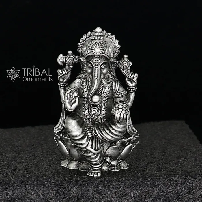 TRIBAL ORNAMENTS Necklaces 925 Sterling silver Lord Ganesh Idol Pooja Articles Silver Idols Figurine handcrafted Ganesha statue sculpture Diwali puja gift art670 TRIBAL ORNAMENTS Necklaces 925 Sterling silver Lord Ganesh Idol Pooja Articles Silver Idols Figurine handcrafted Ganesha statue sculpture Diwali puja gift art670