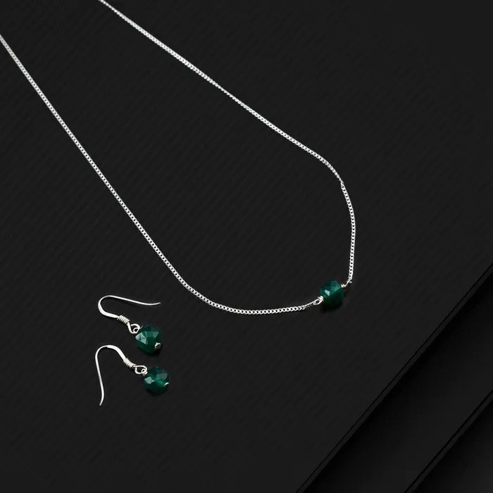 TRIBAL ORNAMENTS Necklaces Pure 925 sterling silver chain necklace set and vintage antique green colour ball style pendant and earing set ms121 TRIBAL ORNAMENTS Necklaces Pure 925 sterling silver chain necklace set and vintage antique green colour ball style pendant and earing set ms121