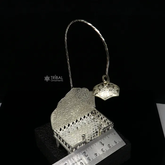TRIBAL ORNAMENTS Rings 925 pure sterling silver handcrafted small singhasan idol krishna Bal Gopala throne god statues chair divine silver Chauki Aasan su1171 TRIBAL ORNAMENTS Rings 925 pure sterling silver handcrafted small singhasan idol krishna Bal Gopala throne god statues chair divine silver Chauki Aasan su1171