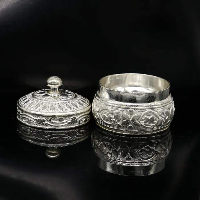 TRIBAL ORNAMENTS Rings 925 sterling silver unique antique design handmade brides eyes kajal box surma box kumkum sindur box small trinket box article stb111