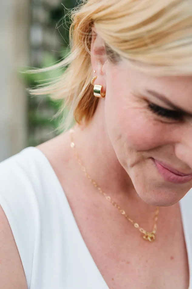 WANTME Super Chunk Huggies Earrings